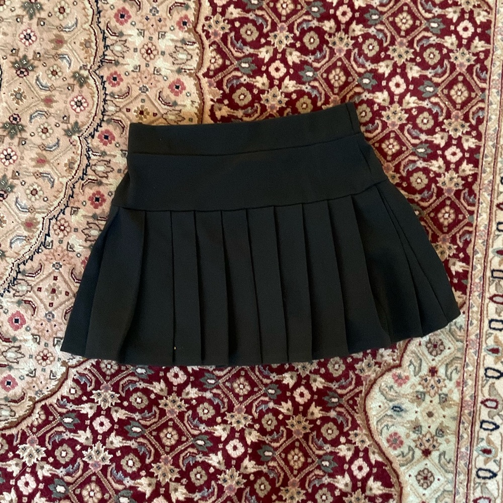 paperdoc tank top/pleated skirt bundle - Picture 3 of 3